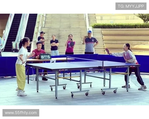 乒乓球器比赛：展现技术与策略的精彩对决